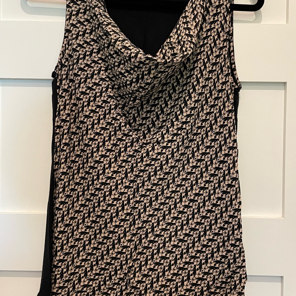 Cabi top